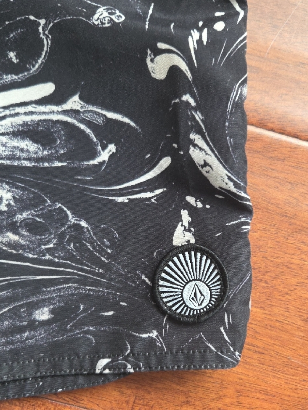 Volcom Swim Trunks. - Picture 2 of 4